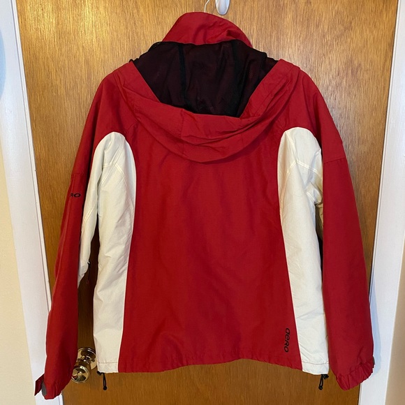 Aero Snowcoat - Picture 2 of 3